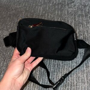 Zorfin black belt bag
